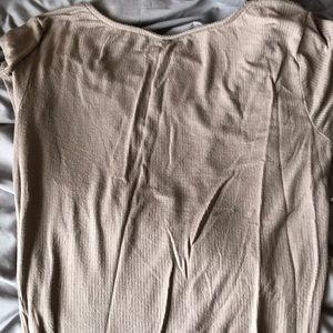 Taupe crop top-pac sun